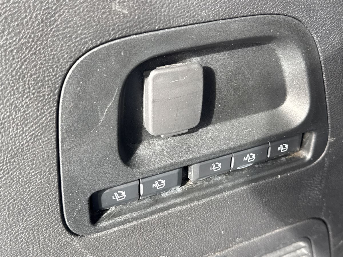 Used Ford S-Max 2023 for sale - 77877445: Photo 36