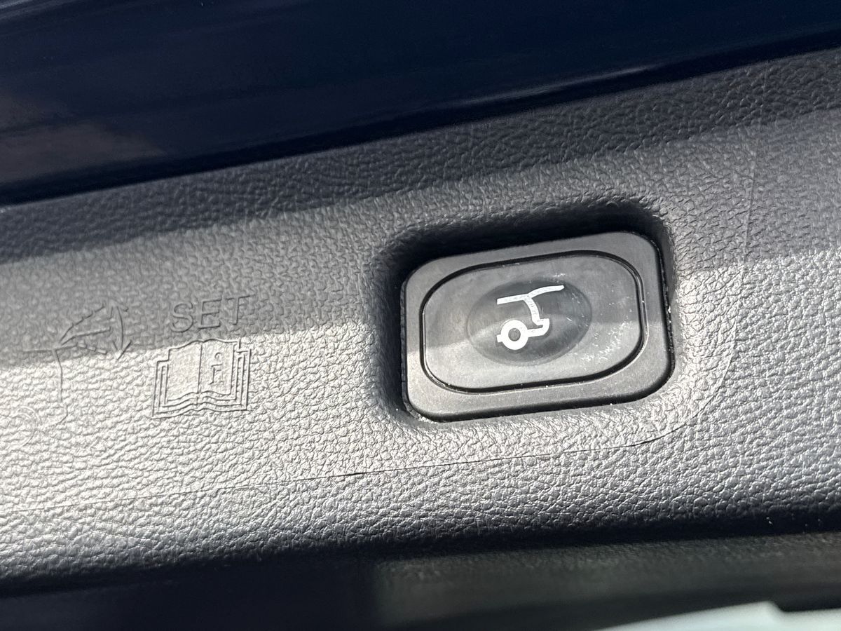 Used Ford S-Max 2023 for sale - 77877445: Photo 43