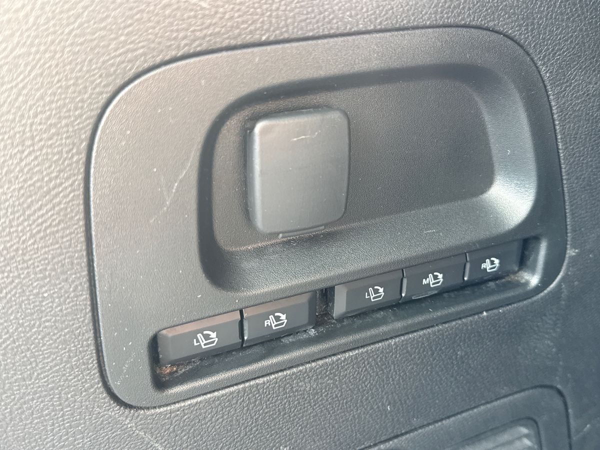 Used Ford S-Max 2023 for sale - 77877445: Photo 50