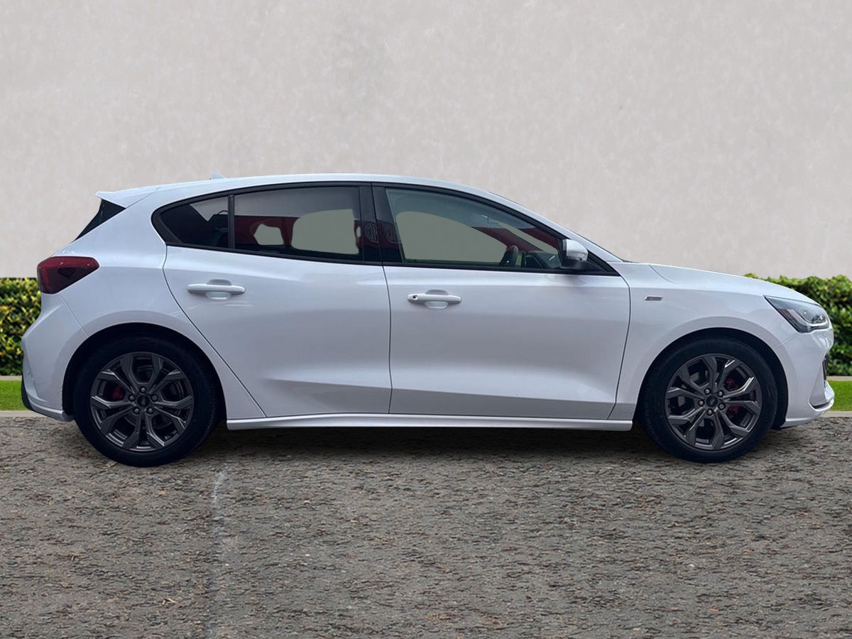 Used Ford Focus 2025 for sale - 77877448: Photo 2