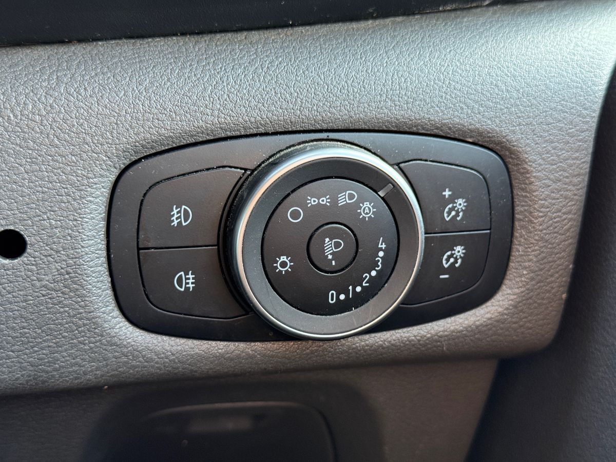 Used Ford Transit Custom 2023 for sale - 77877439: Photo 24