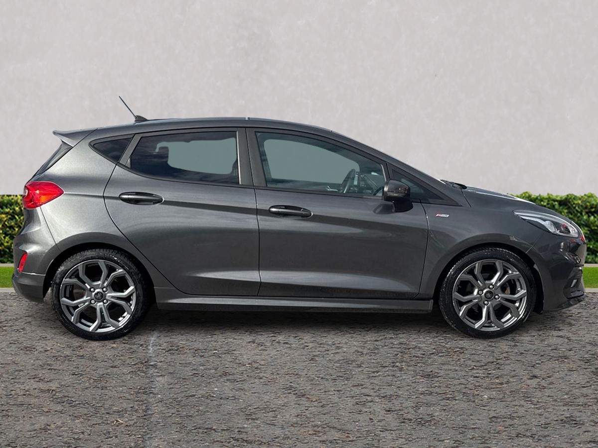 Used Ford Fiesta 2021 for sale - 77884782: Photo 2