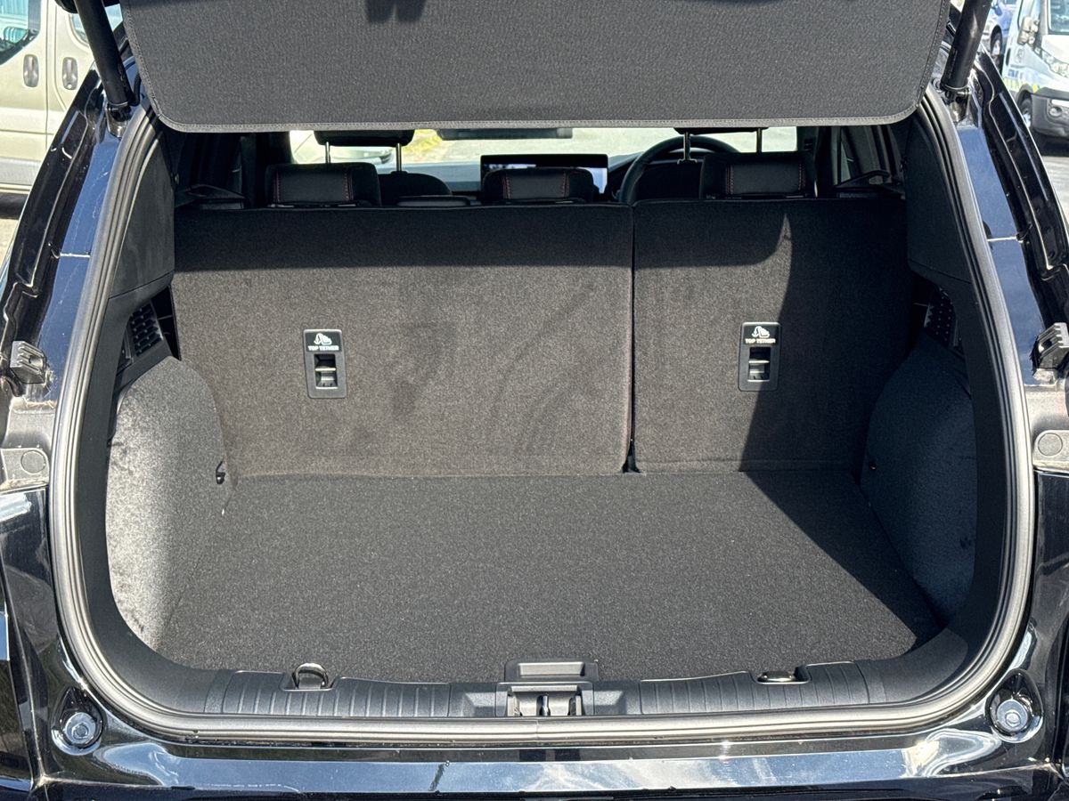 Used Ford Kuga 2025 for sale - 77884802: Photo 27