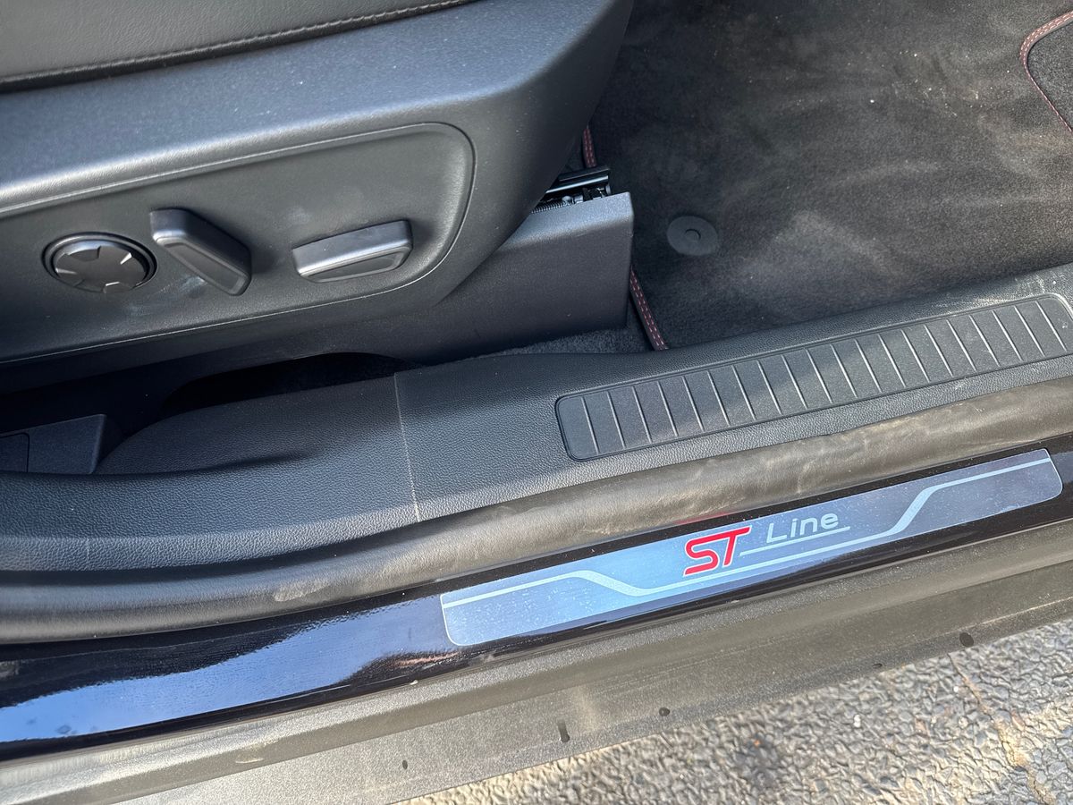 Used Ford Kuga 2025 for sale - 77884802: Photo 48