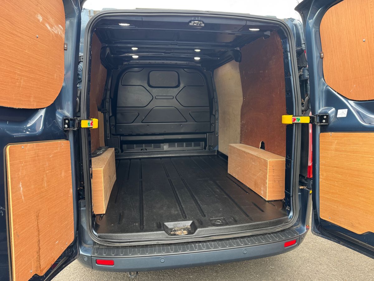 Used Ford Transit Custom 2022 for sale - 77884786: Photo 30
