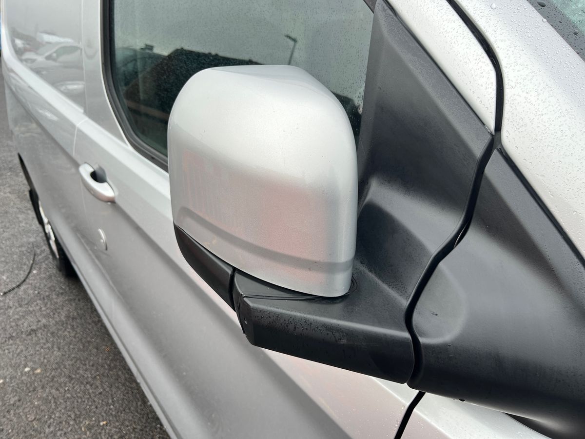 Used Ford Transit Custom 2024 for sale - 77884773: Photo 45