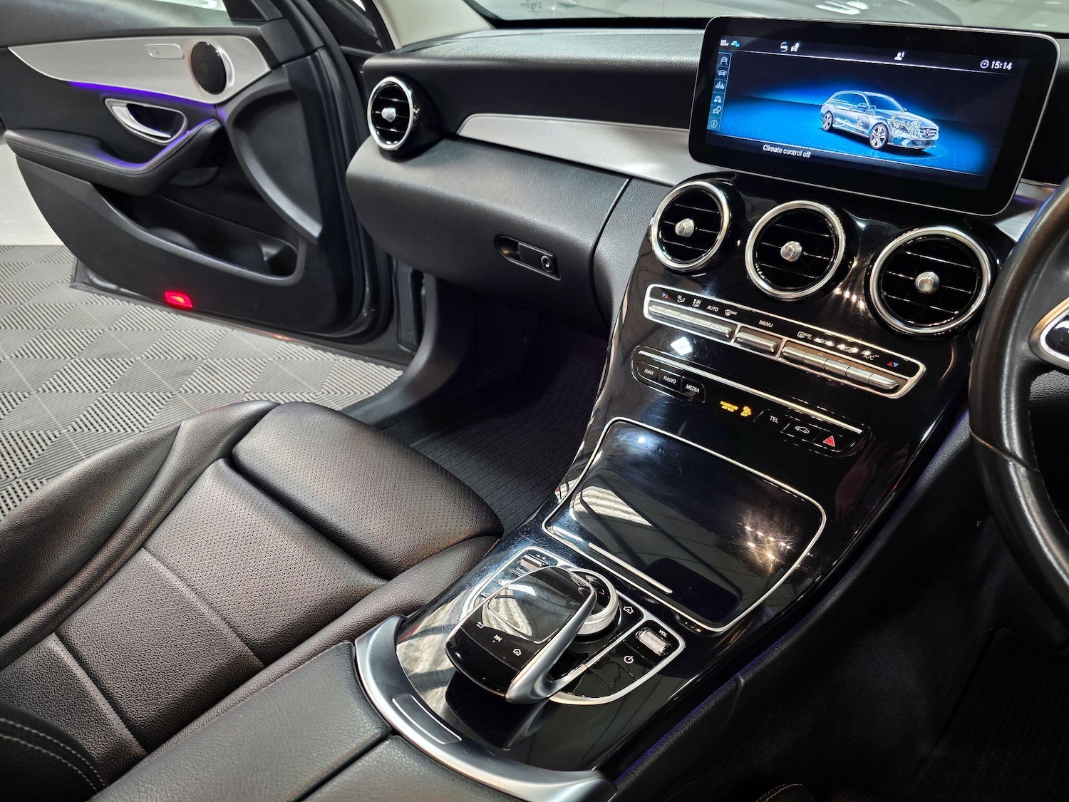 Used Mercedes-Benz C Class 2019 for sale - 76188451: Photo 23