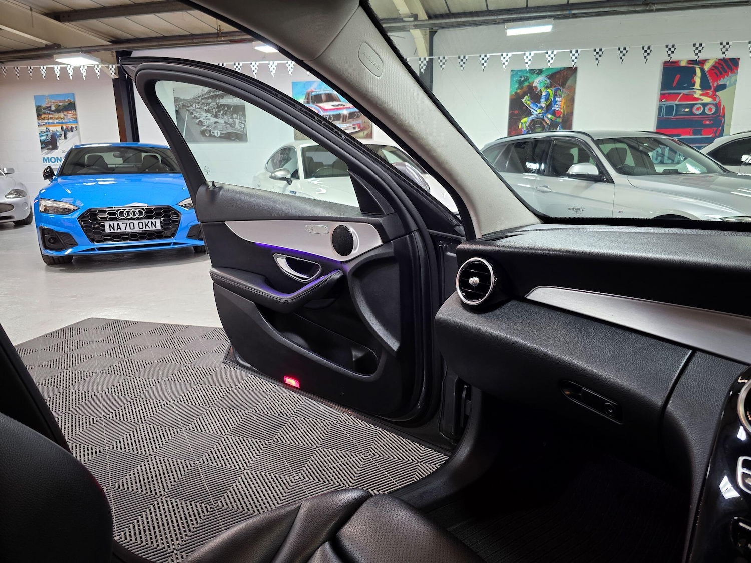 Used Mercedes-Benz C Class 2019 for sale - 76188451: Photo 24