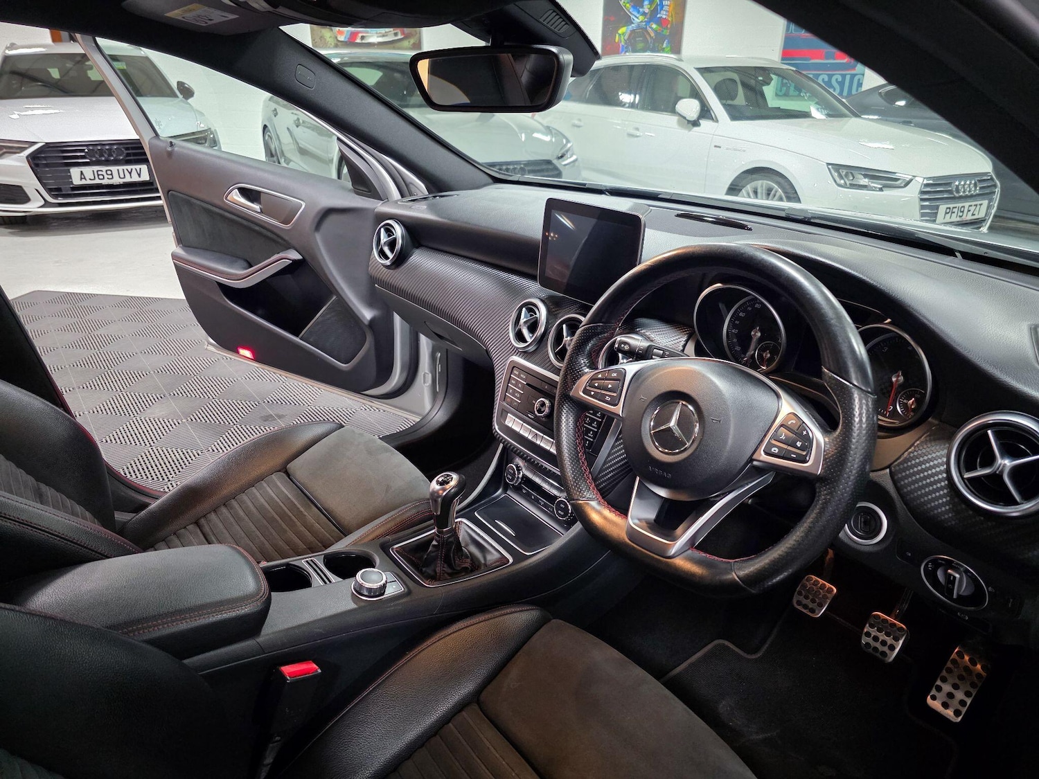 Used Mercedes-Benz A-Class 2016 for sale - 76849650: Photo 3