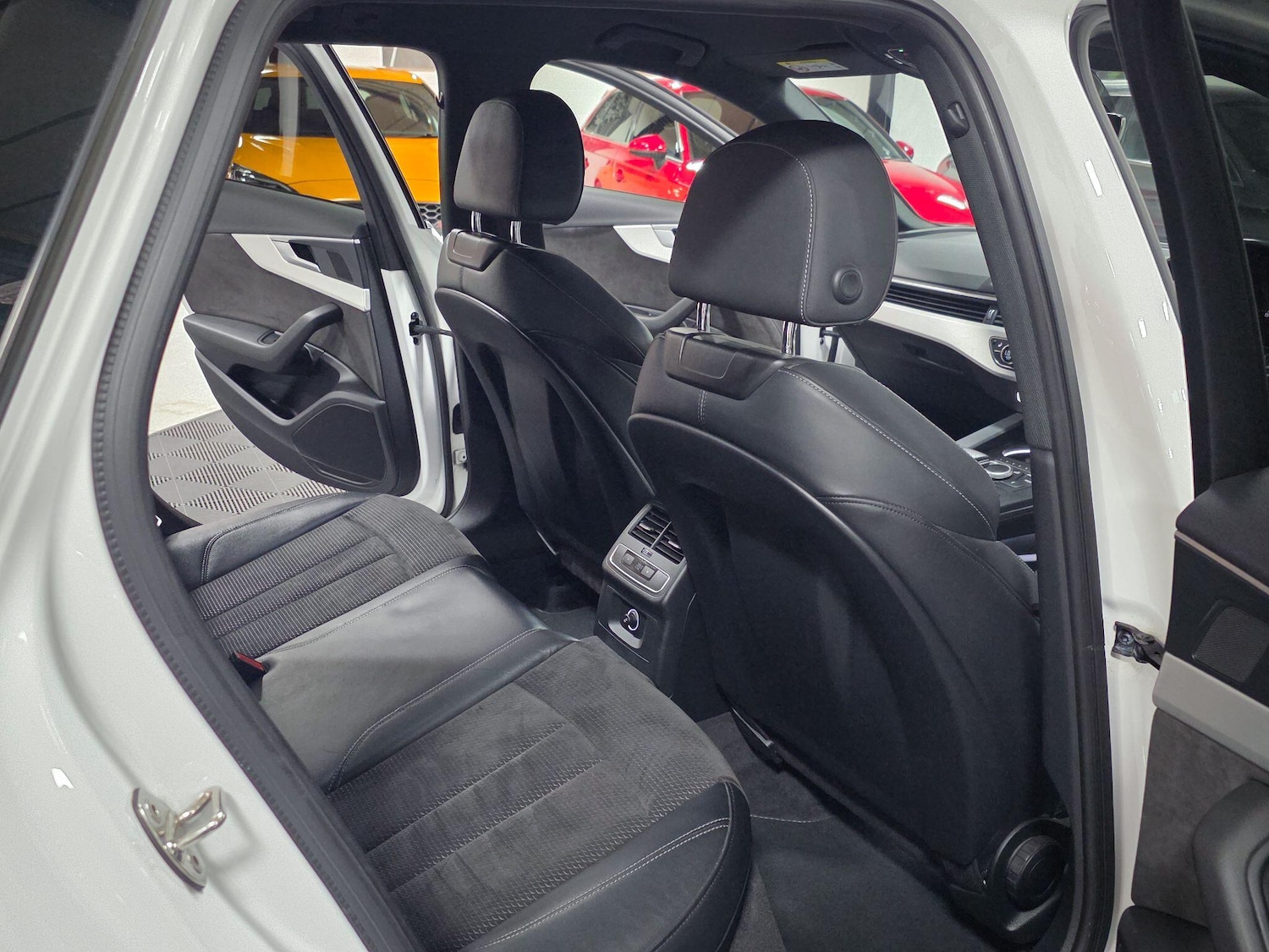 Used Audi A4 2019 for sale - 76714435: Photo 34