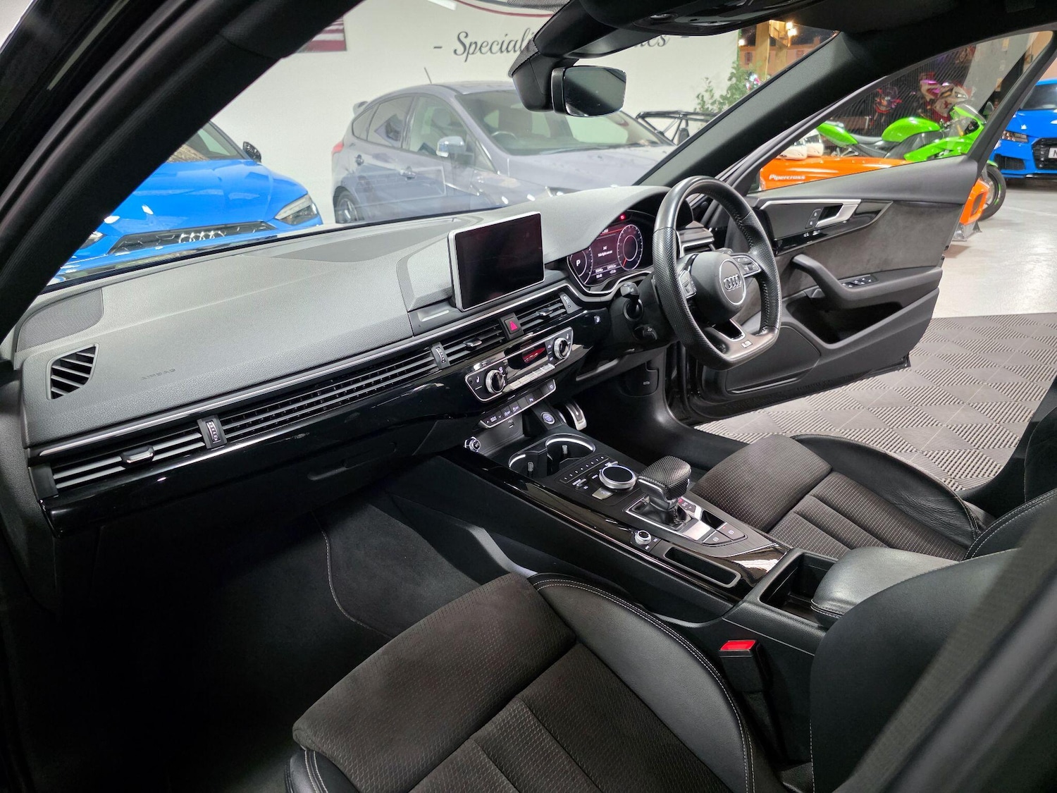 Used Audi A4 Avant 2019 for sale - 76122012: Photo 3