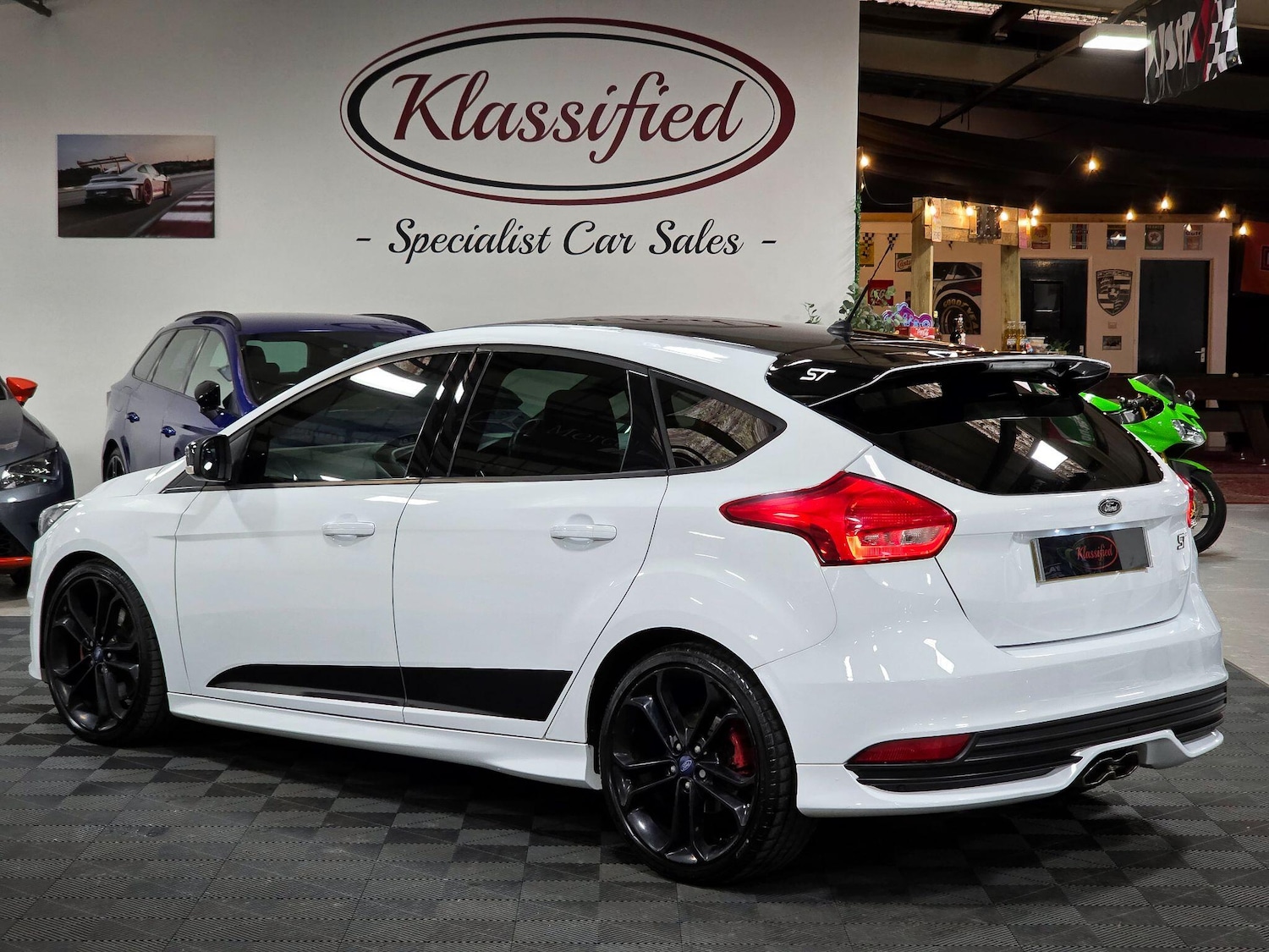 Used Ford Focus 2015 for sale - 77119774: Photo 2