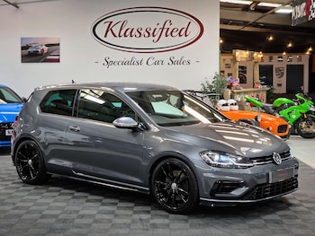 Used Volkswagen Golf 2017 for sale - 75757455: Photo