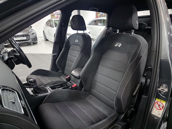 Used Volkswagen Golf 2019 for sale - 78231646: Photo