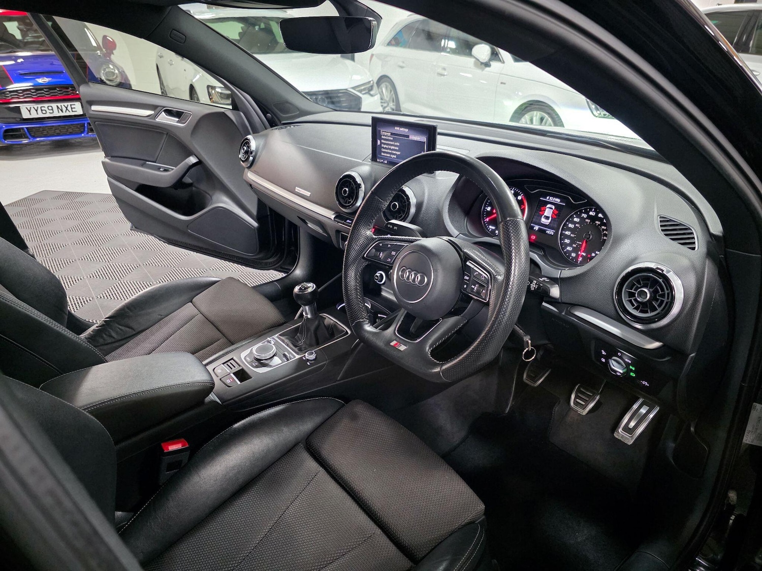 Used Audi A3 2018 for sale - 76997669: Photo 3