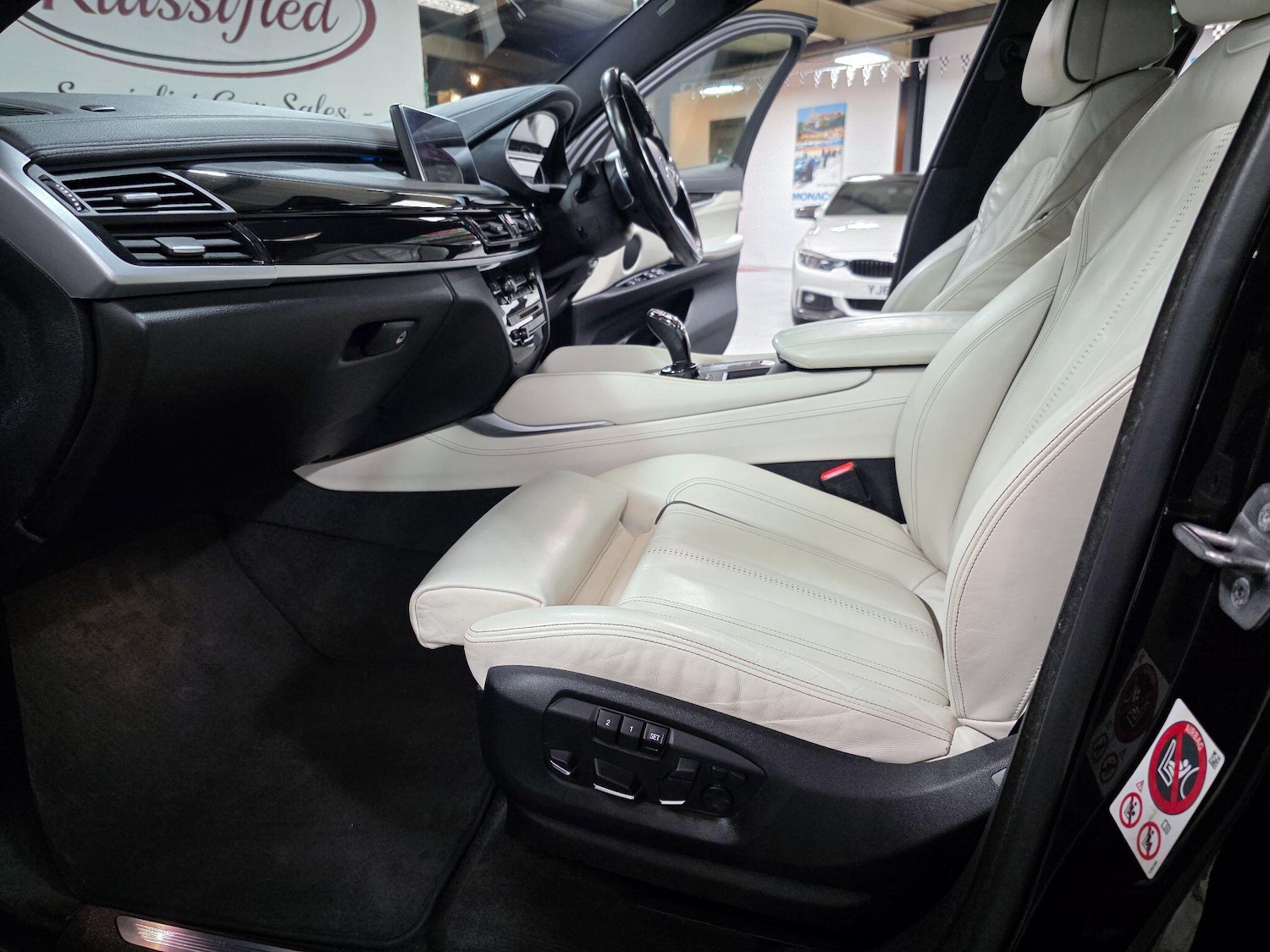 Used BMW X6 2015 for sale - 76388812: Photo 38