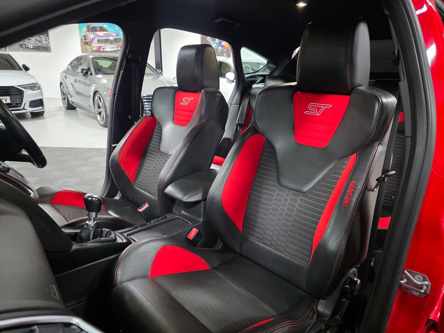 Used Ford Focus 2015 for sale - 76849942: Photo 3