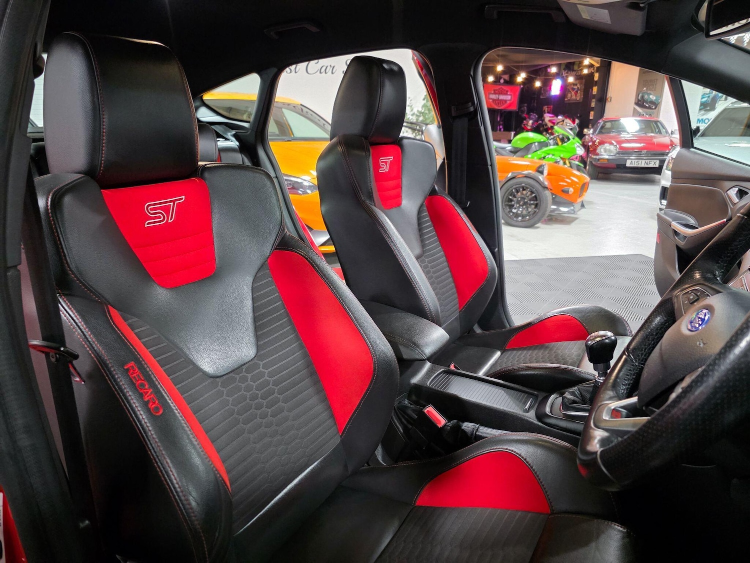 Used Ford Focus 2015 for sale - 76849942: Photo 8