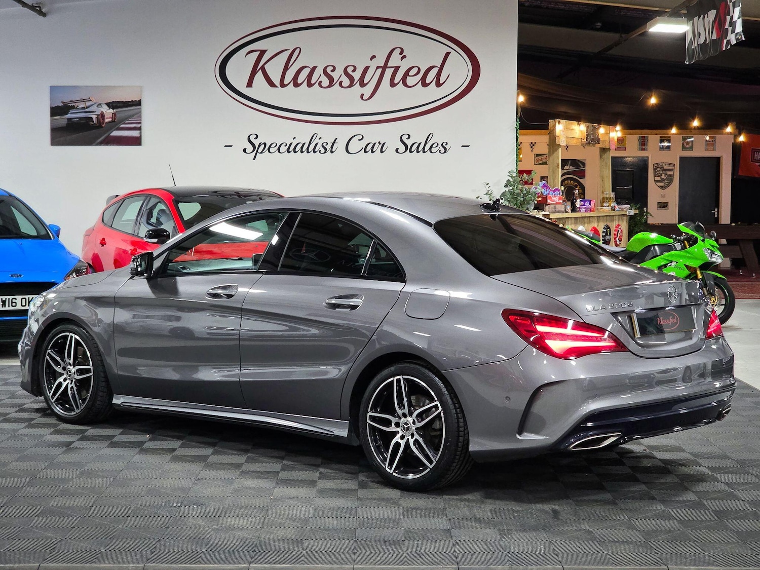 Used Mercedes-Benz CLA 2017 for sale - 76990958: Photo 2