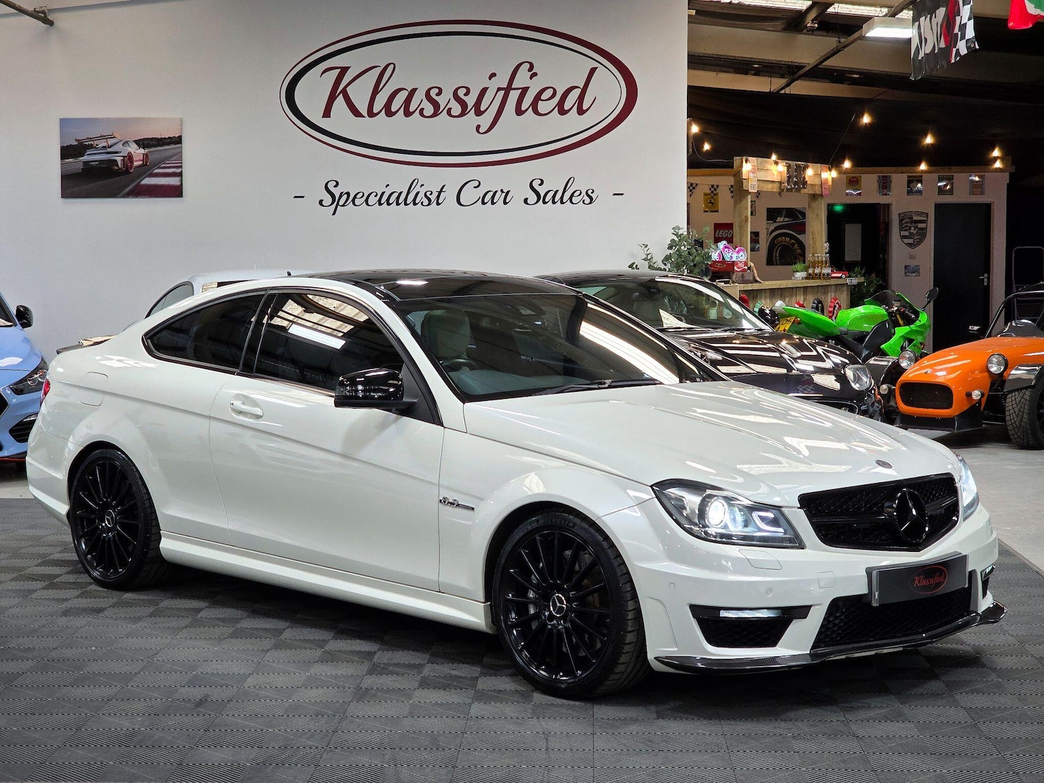 Used Mercedes-Benz C Class 2012 for sale - 76327392: Photo 1