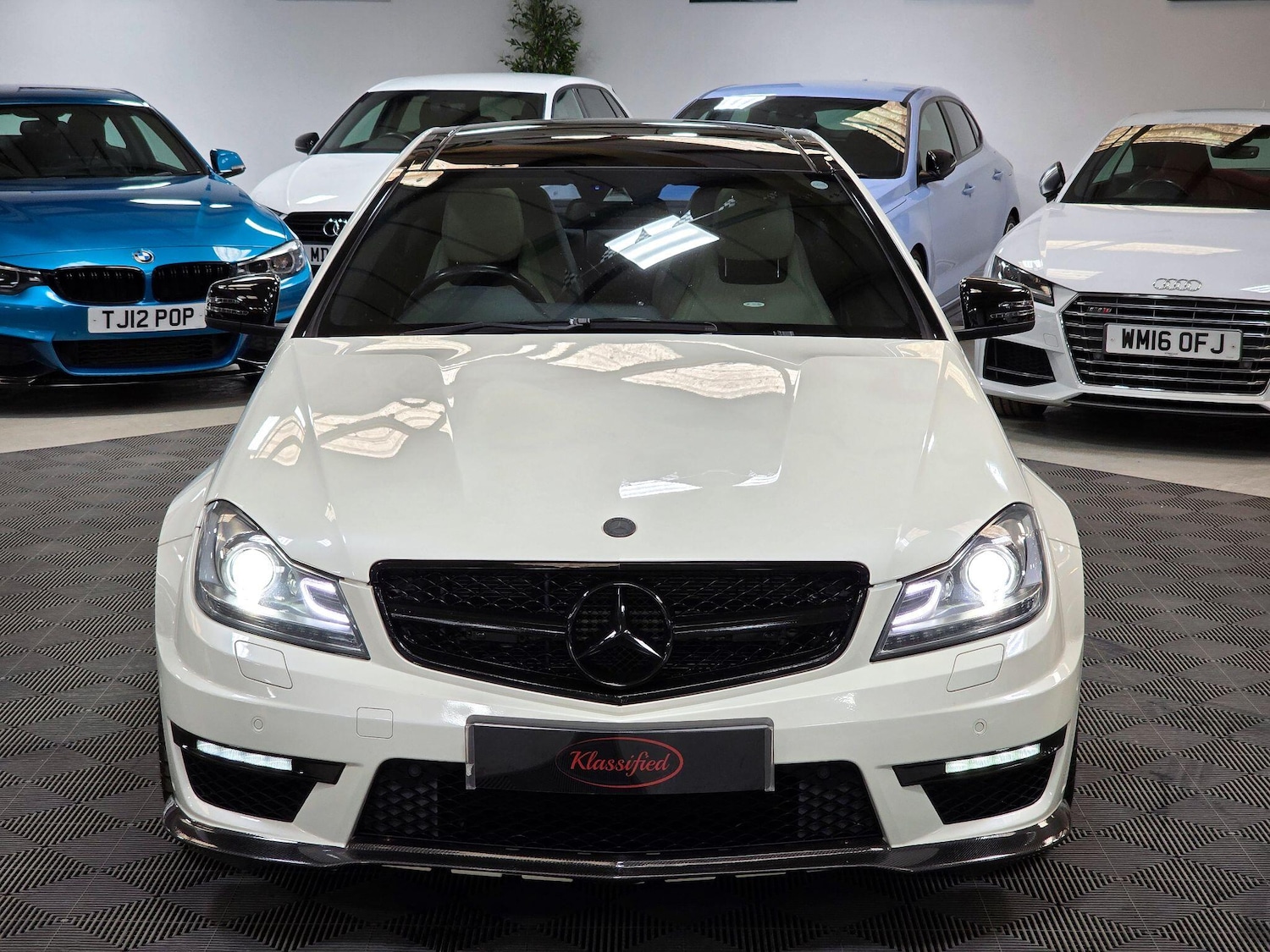Used Mercedes-Benz C Class 2012 for sale - 76327392: Photo 36