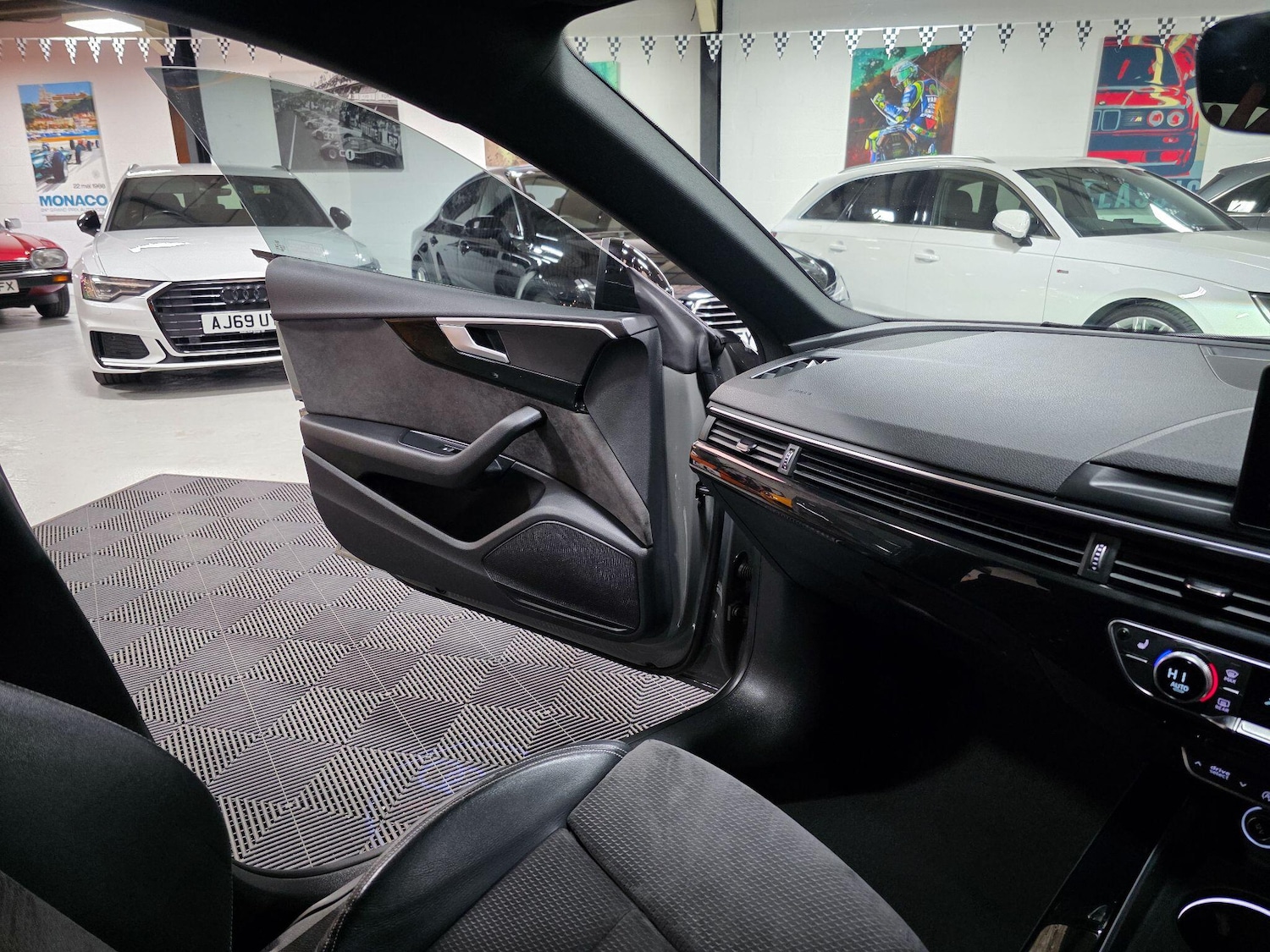 Used Audi A5 2019 for sale - 76765476: Photo 33