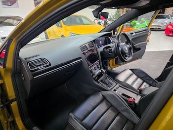Used Volkswagen Golf 2017 for sale - 78933474: Photo