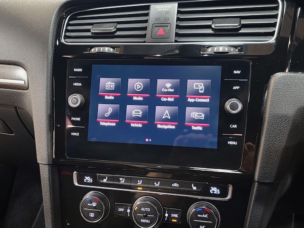 Used Volkswagen Golf 2019 for sale - 76214040: Photo 16