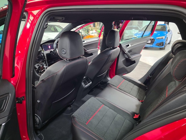 Used Volkswagen Golf 2019 for sale - 76214040: Photo 40