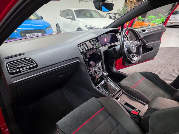 Used Volkswagen Golf 2019 for sale - 76214040: Photo 4