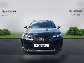 Used Lexus UX 2019 for sale - 75954002: Photo
