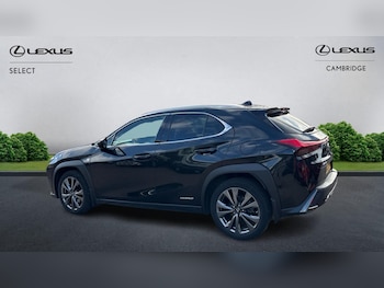 Used Lexus UX 2019 for sale - 75954002: Photo