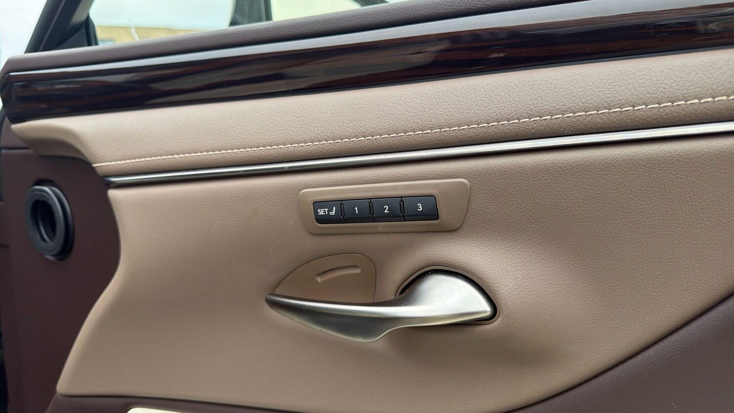 Used Lexus ES 2019 for sale - 76259126: Photo 37
