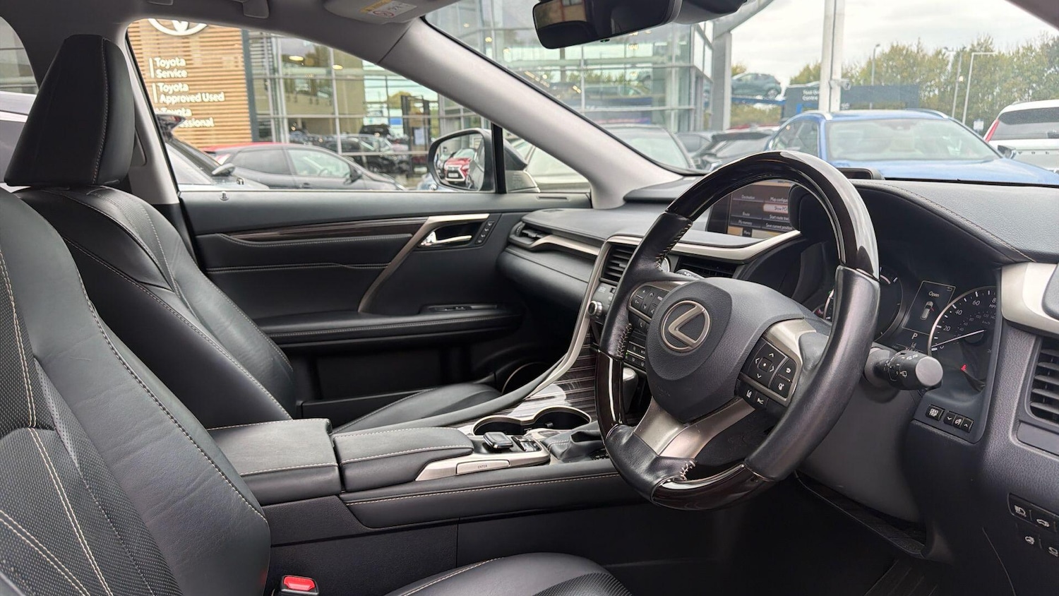 Used Lexus RX 2019 for sale - 76020883: Photo 16