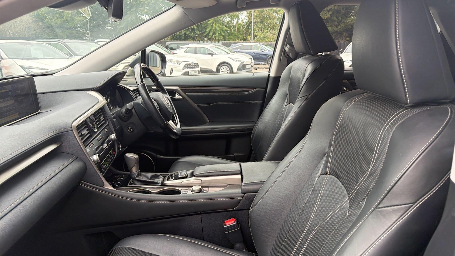 Used Lexus RX 2019 for sale - 76020883: Photo 9