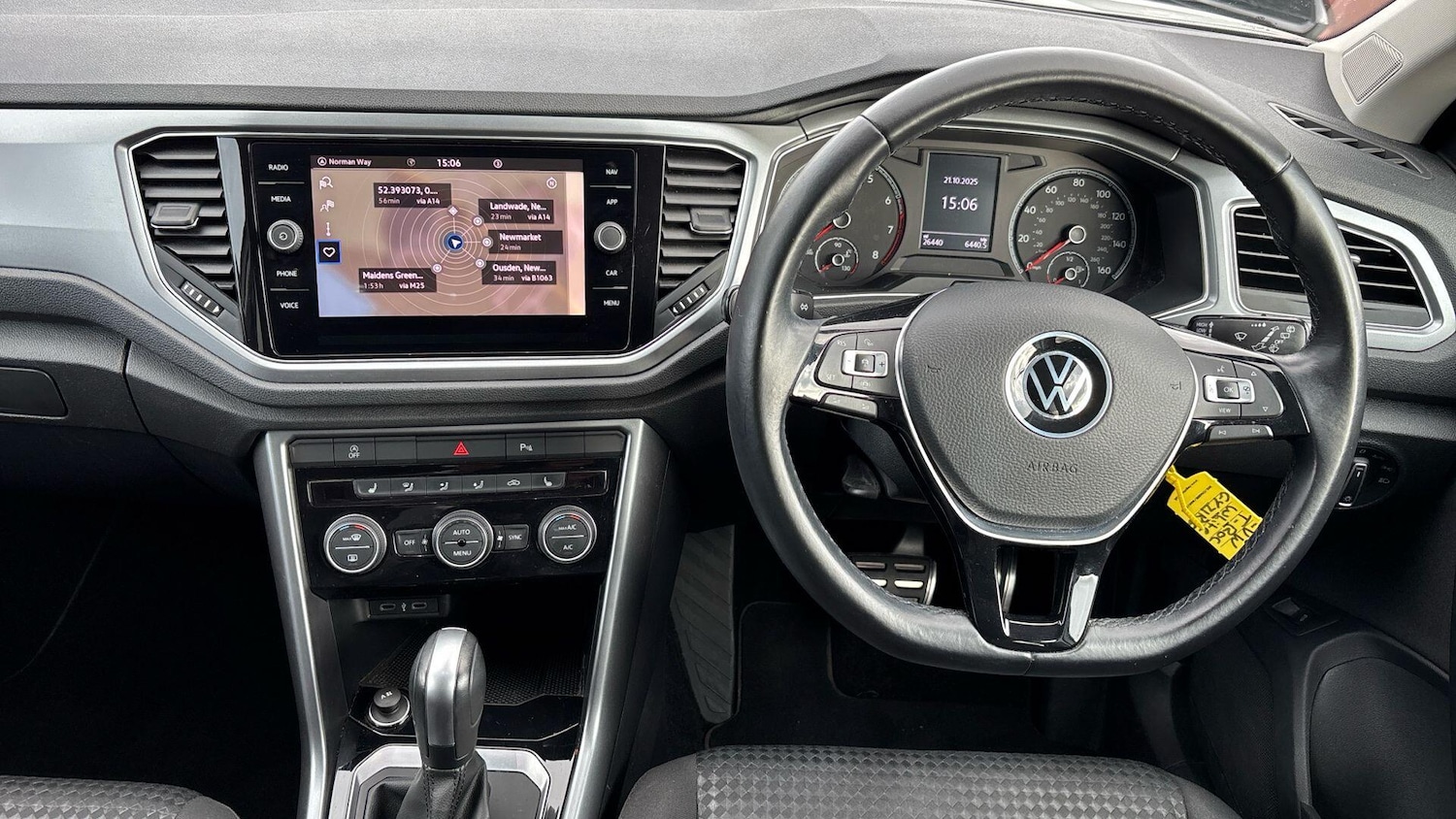 Used Volkswagen T-Roc 2021 for sale - 76422645: Photo 10