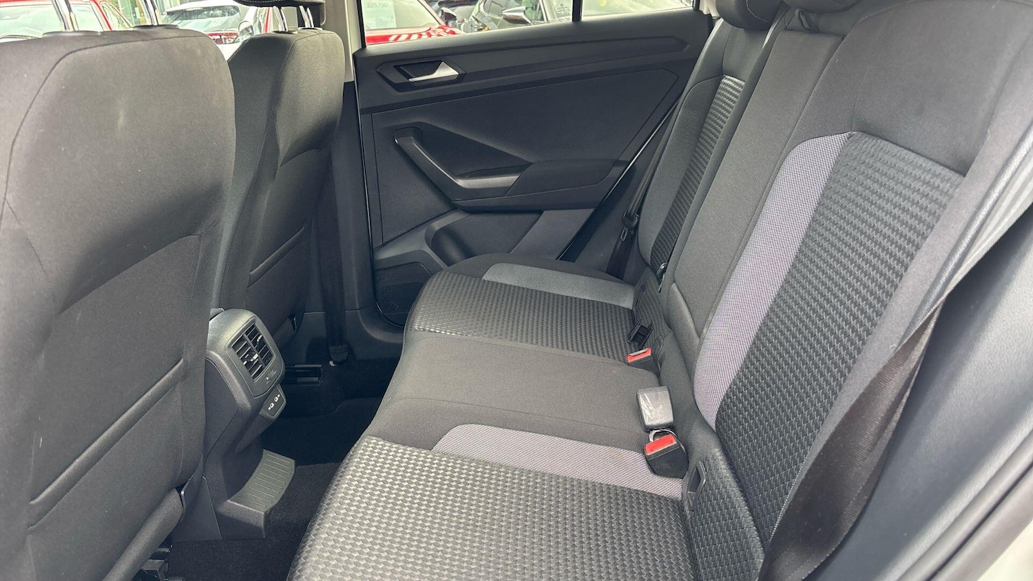 Used Volkswagen T-Roc 2021 for sale - 76422645: Photo 17