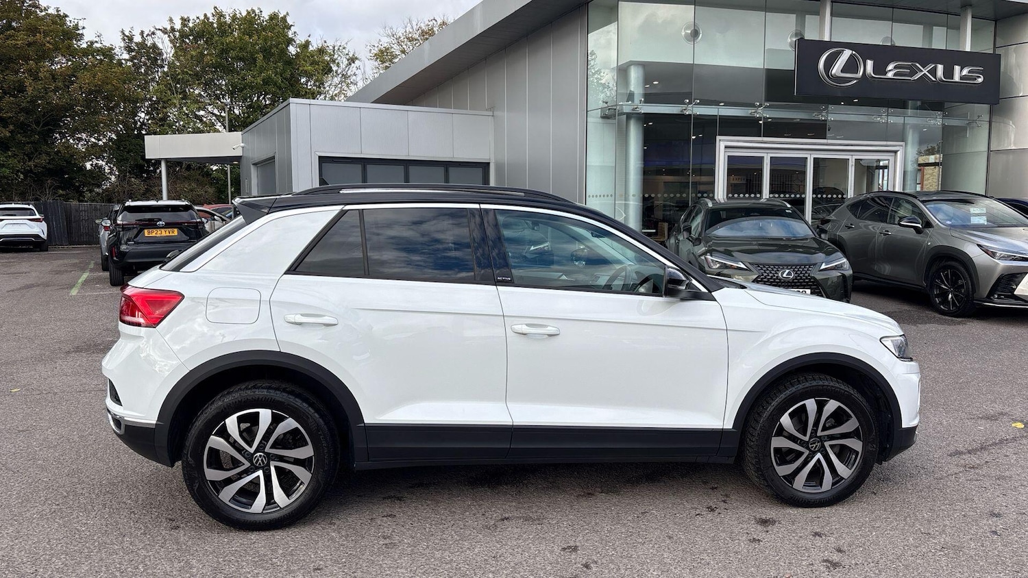 Used Volkswagen T-Roc 2021 for sale - 76422645: Photo 19