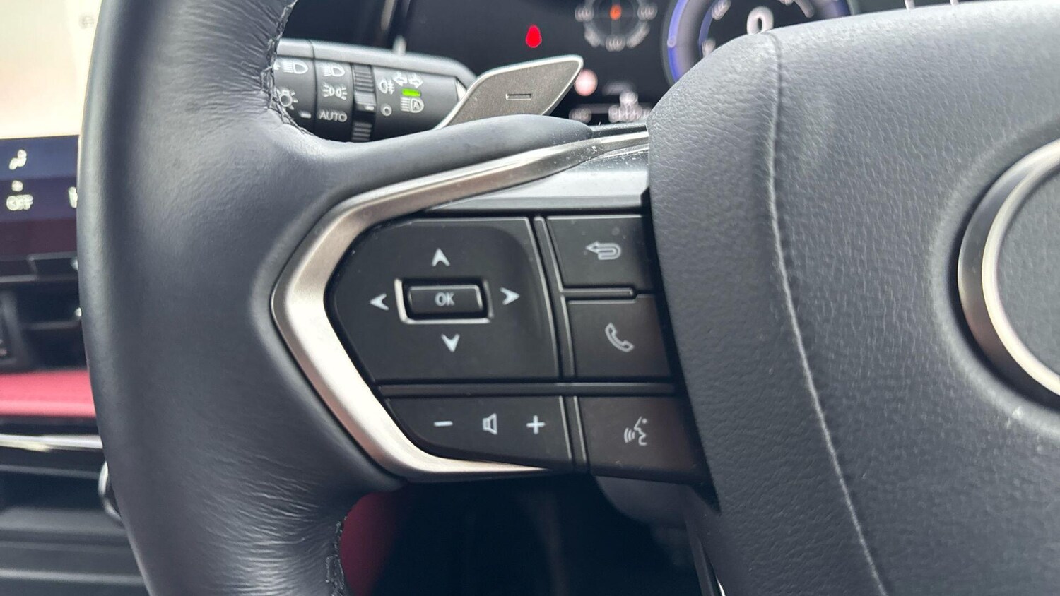 Used Lexus NX for sale - 77670394: Photo 32