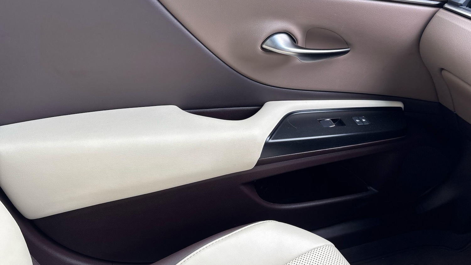 Used Lexus ES 2021 for sale - 76099549: Photo 28