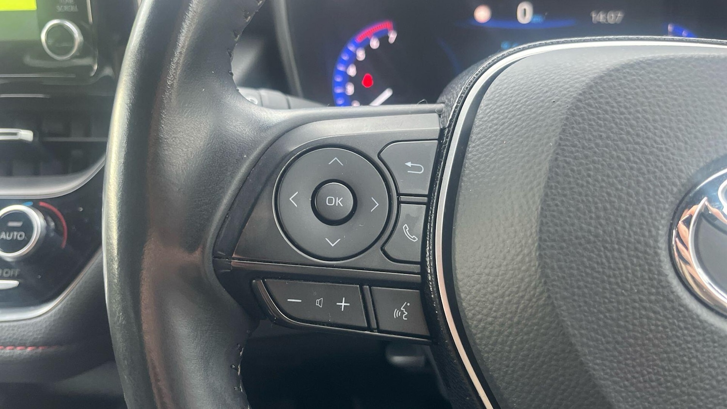 Used Toyota Corolla for sale - 77268141: Photo 38