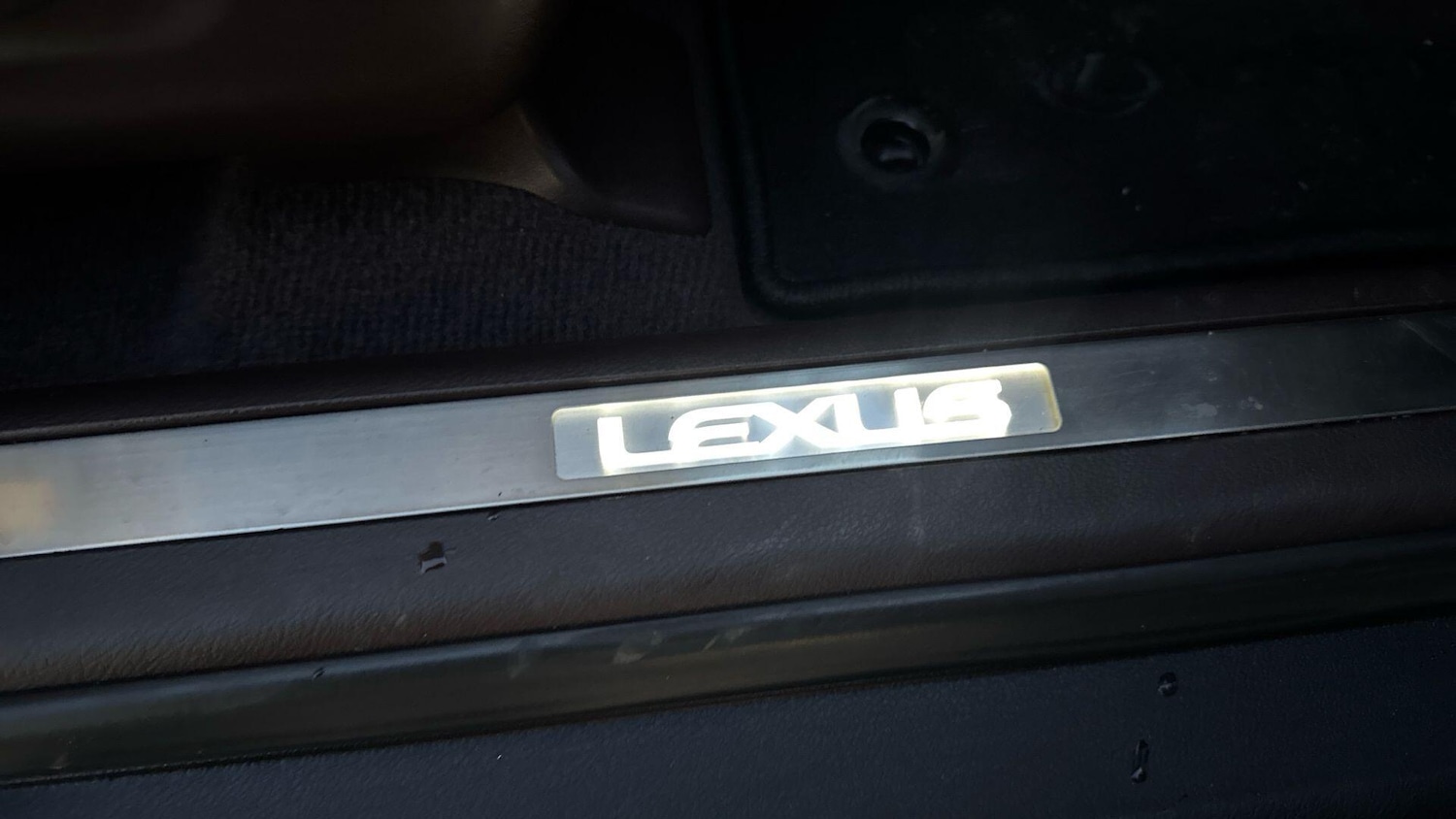 Used Lexus RX 2017 for sale - 77097944: Photo 37