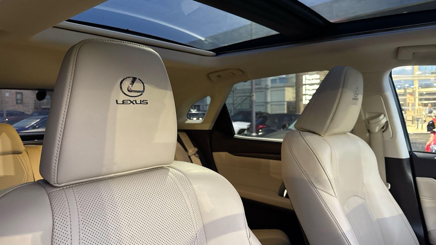 Used Lexus RX 2017 for sale - 77097944: Photo 39