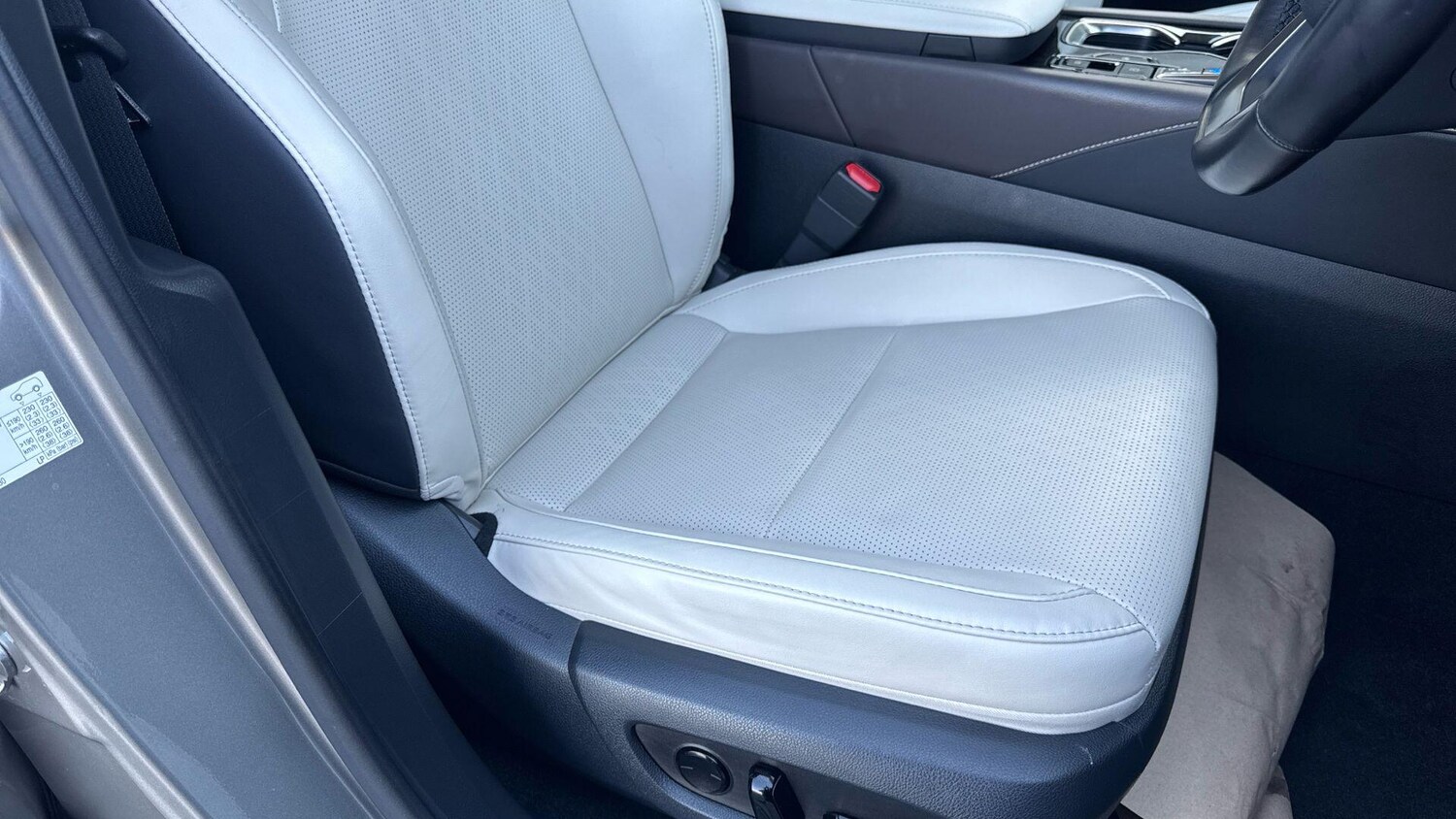 Used Lexus RX 2023 for sale - 78171497: Photo 13