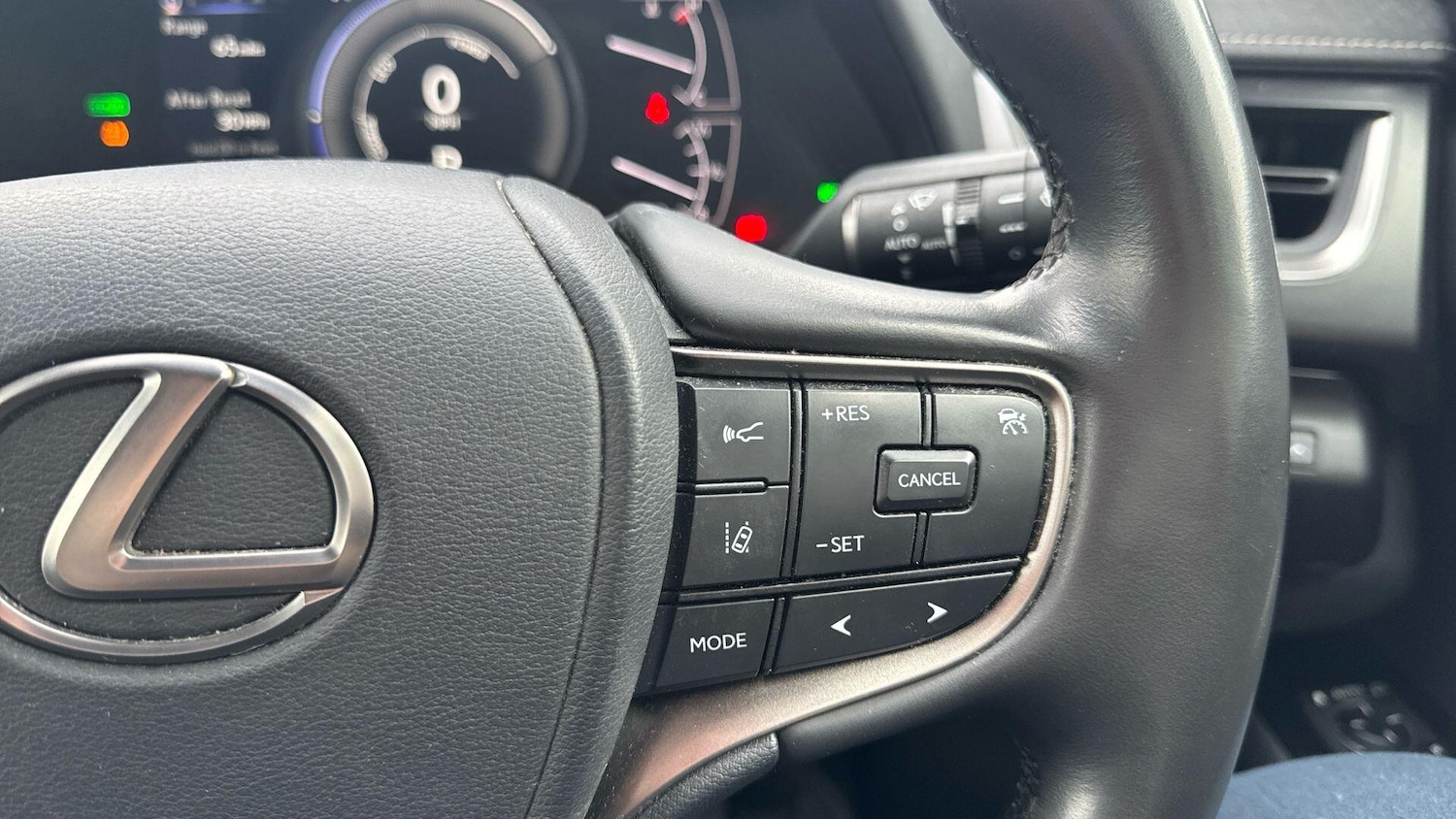 Used Lexus UX 2023 for sale - 78100489: Photo 13