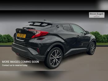 Used Toyota C-HR 2018 for sale - 79681194: Photo