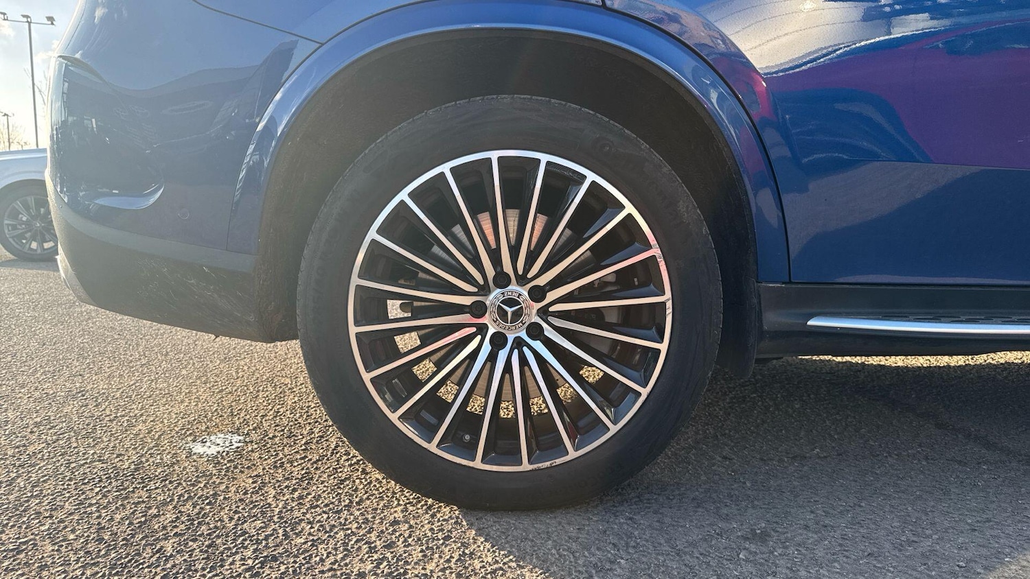 Used Mercedes-Benz GLC 2023 for sale - 76952710: Photo 12