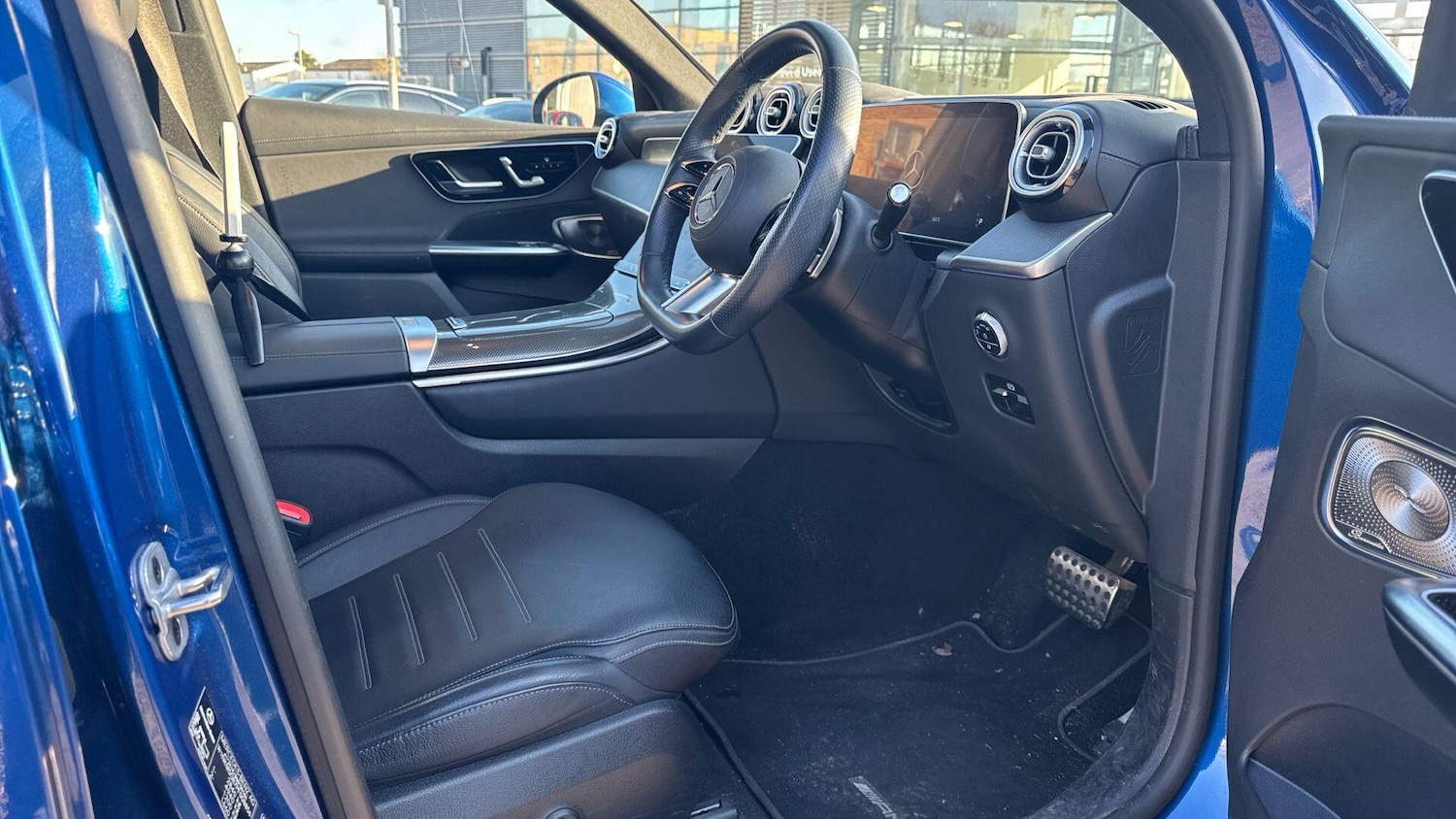 Used Mercedes-Benz GLC 2023 for sale - 76952710: Photo 14