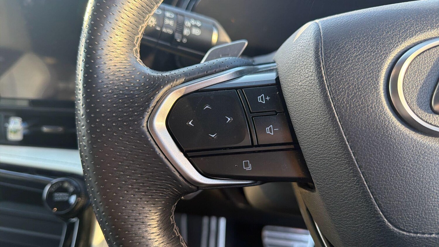 Used Lexus NX 2022 for sale - 76446909: Photo 40