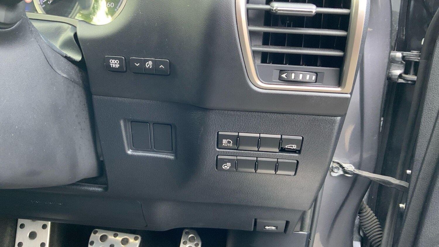 Used Lexus NX 2019 for sale - 76251055: Photo 29